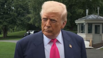 TrumpWhiteHouseGaggle